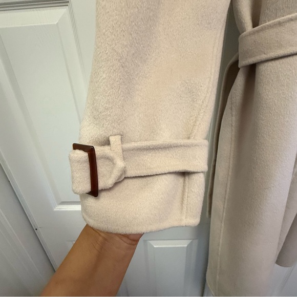 SOLD - Picture 5 of 9